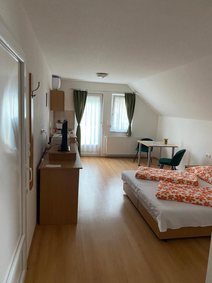 Bonita Apartmanhaz Daire Zalakaros Dış mekan fotoğraf