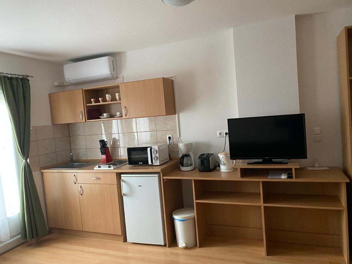 Bonita Apartmanhaz Daire Zalakaros Dış mekan fotoğraf