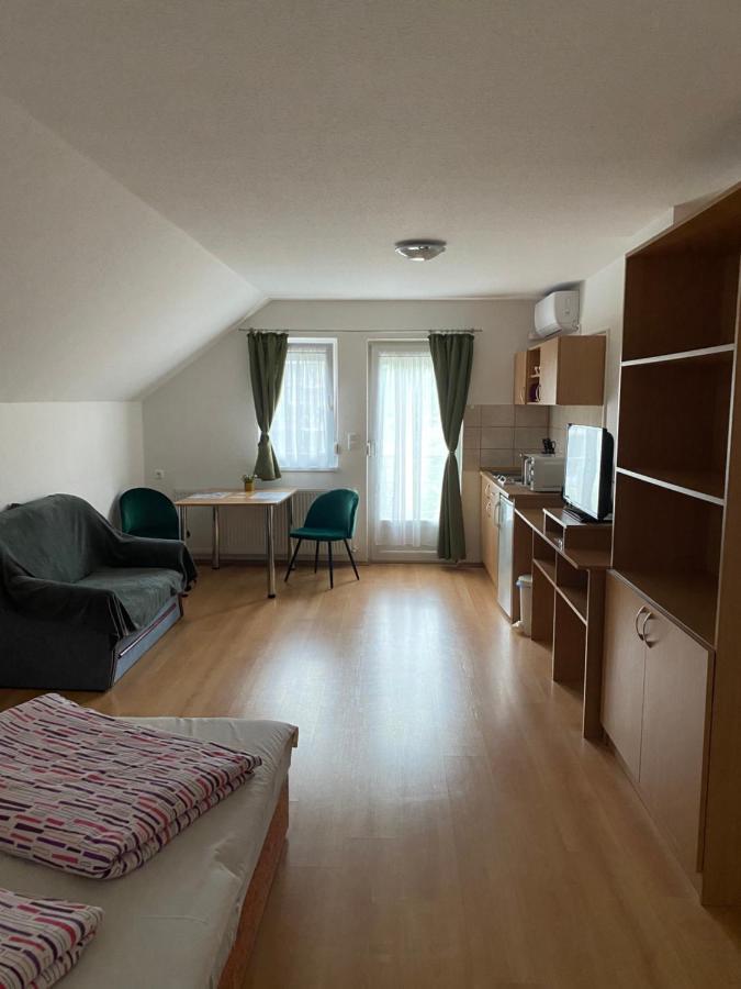 Bonita Apartmanhaz Daire Zalakaros Dış mekan fotoğraf