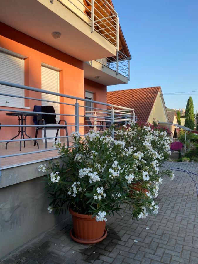 Bonita Apartmanhaz Daire Zalakaros Dış mekan fotoğraf
