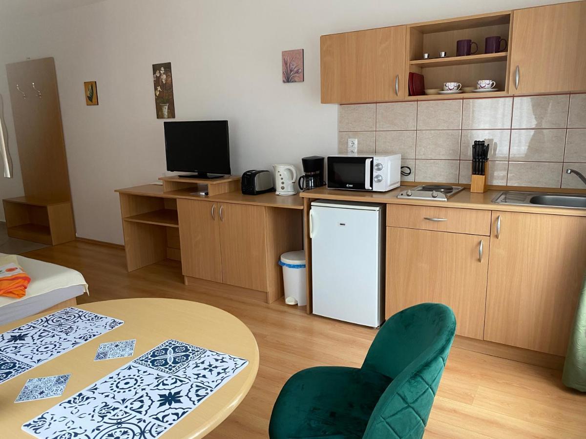 Bonita Apartmanhaz Daire Zalakaros Dış mekan fotoğraf